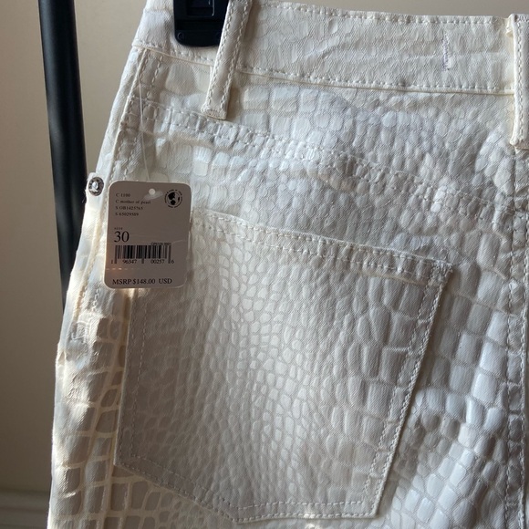 too sexy, but you must have skinny hips little booty texture is really nice - Picture 4 of 6